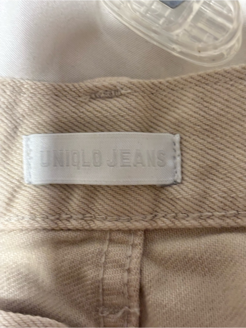 Uniqlo Women’s wide leg  Chino Pants in Light Beige - Picture 4 of 4